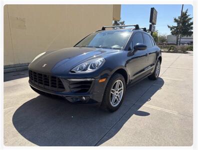 2018 Porsche Macan - Photo 4 - Houston, TX 77063-5630