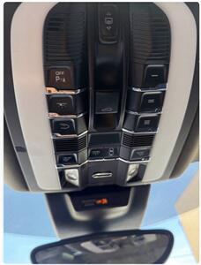 2018 Porsche Macan - Photo 14 - Houston, TX 77063-5630