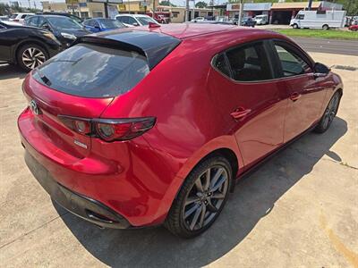 2019 Mazda Mazda3 Hatchback Preferred Pkg - Photo 4 - Houston, TX 77063-5630