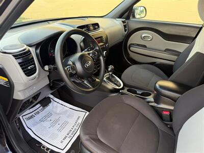 2016 Kia Soul - Photo 25 - Houston, TX 77063-5630