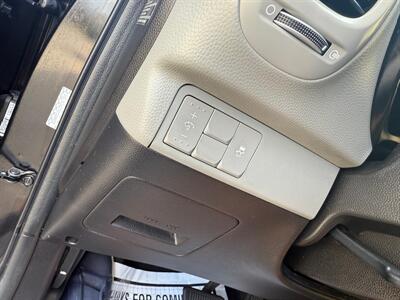 2016 Kia Soul - Photo 31 - Houston, TX 77063-5630