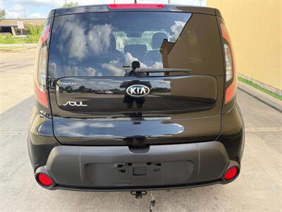 2016 Kia Soul - Photo 3 - Houston, TX 77063-5630
