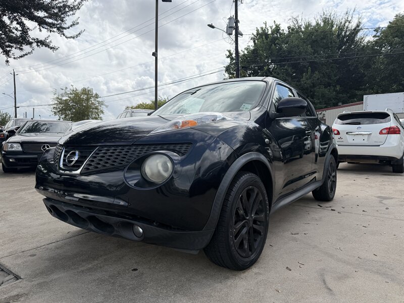 2011 Nissan JUKE S   - Photo 1 - Houston, TX 77063-5630