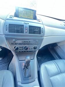 2004 BMW X3 2.5i - Photo 17 - Houston, TX 77063-5630
