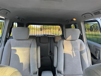 2012 Nissan Quest 3.5 SV   - Photo 11 - Fort Worth, TX 76111
