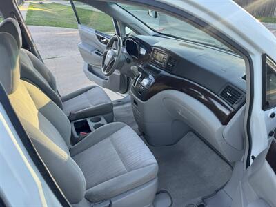 2012 Nissan Quest 3.5 SV   - Photo 9 - Fort Worth, TX 76111