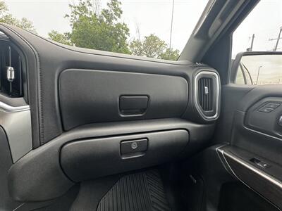 2019 Chevrolet Silverado 1500 LTZ   - Photo 12 - Fort Worth, TX 76111