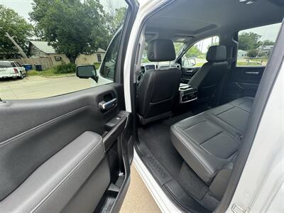 2019 Chevrolet Silverado 1500 LTZ   - Photo 15 - Fort Worth, TX 76111