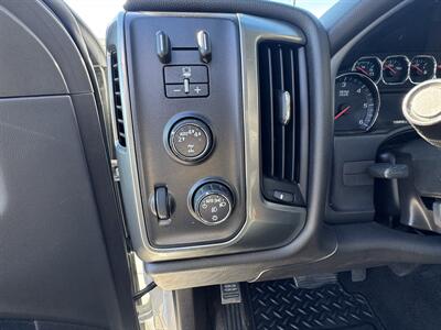 2018 Chevrolet Silverado 1500 LT - Photo 9 - Fort Worth, TX 76111