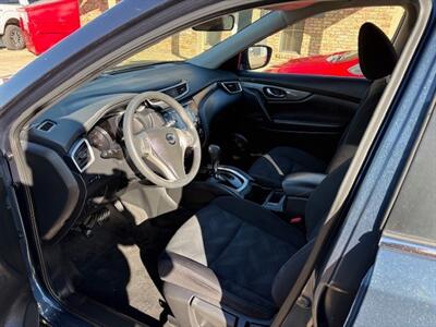 2016 Nissan Rogue S   - Photo 5 - Baton Rouge, LA 70815