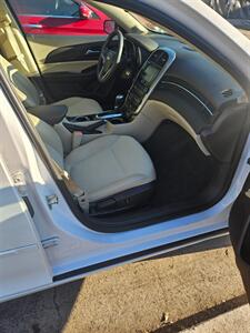 2015 Chevrolet Malibu LT   - Photo 9 - Baton Rouge, LA 70815