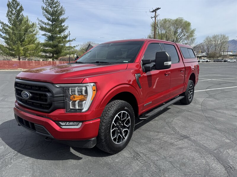 2022 Ford F-150 XLT Fully Loaded  