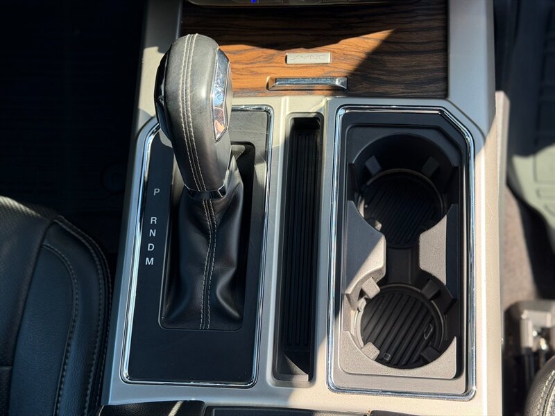 2018 Ford F-150 Lariat - Photo 23