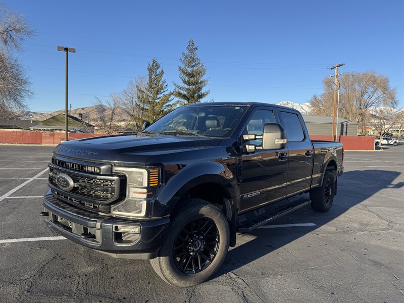 2022 Ford F-350 Super Duty Lariat  Diesel