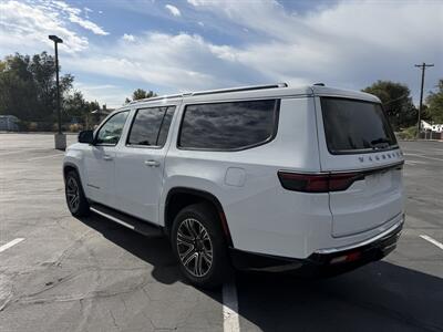 2024 Jeep Wagoneer L Series II - Photo 7 - Lehi, UT 84043