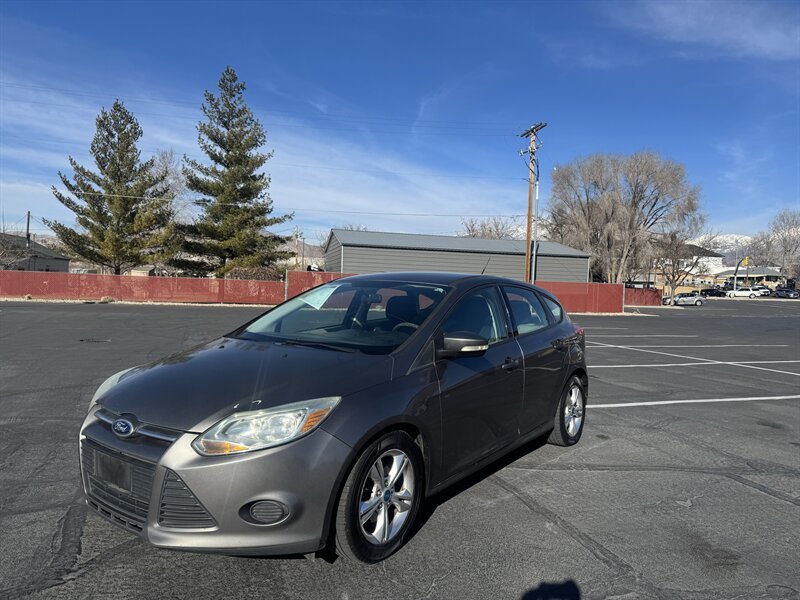 2013 Ford Focus SE   - Photo 1 - Lehi, UT 84043