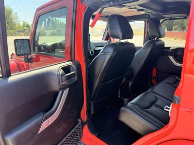 2015 Jeep Wrangler Unlimited Sahara   - Photo 11 - Lehi, UT 84043