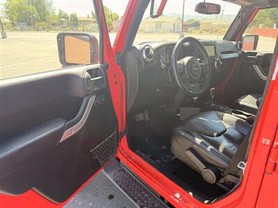 2015 Jeep Wrangler Unlimited Sahara   - Photo 9 - Lehi, UT 84043