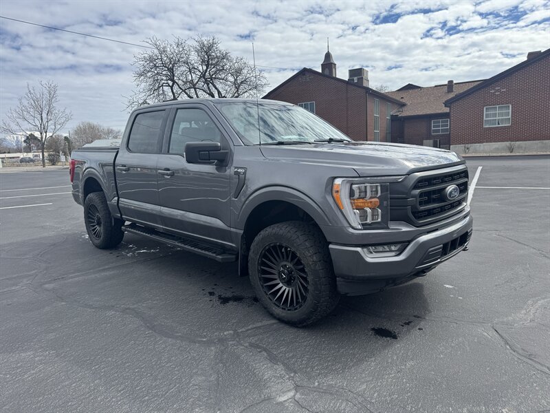 2021 Ford F-150 XLT  Sport