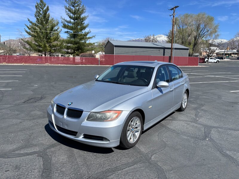2006 BMW 325i  