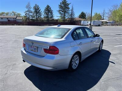 2006 BMW 325i   - Photo 5 - Lehi, UT 84043