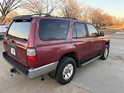 1996 Toyota 4Runner SR5   - Photo 4 - Sherman, TX 75092