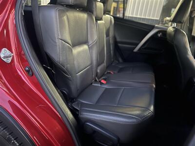 2015 Toyota RAV4 XLE AWD - Photo 12 - Beaverton, OR 97005