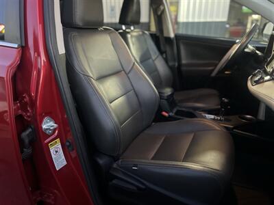2015 Toyota RAV4 XLE AWD - Photo 13 - Beaverton, OR 97005