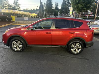 2015 Toyota RAV4 XLE AWD - Photo 2 - Beaverton, OR 97005