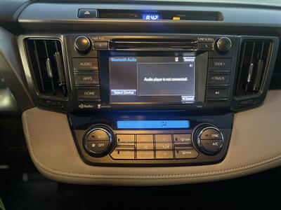 2015 Toyota RAV4 XLE AWD - Photo 15 - Beaverton, OR 97005