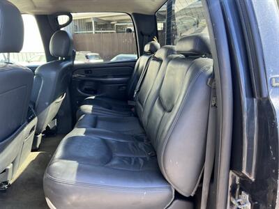 2004 Chevrolet Silverado 3500 Crew Cab 4X4 DUALLY   - Photo 10 - Beaverton, OR 97005