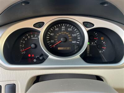 2005 Toyota Highlander   - Photo 16 - Beaverton, OR 97005