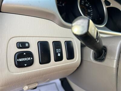 2005 Toyota Highlander   - Photo 15 - Beaverton, OR 97005
