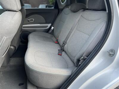 2015 Kia Soul EV EV   - Photo 10 - Beaverton, OR 97005