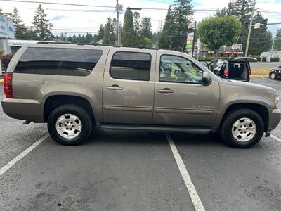 2012 Chevrolet Suburban LT 4X4 - Photo 6 - Beaverton, OR 97005