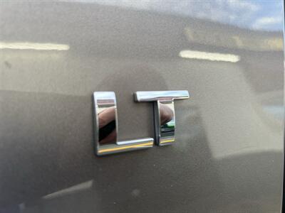 2012 Chevrolet Suburban LT 4X4 - Photo 15 - Beaverton, OR 97005