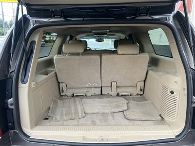 2012 Chevrolet Suburban LT 4X4 - Photo 11 - Beaverton, OR 97005