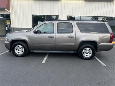 2012 Chevrolet Suburban LT 4X4 - Photo 2 - Beaverton, OR 97005