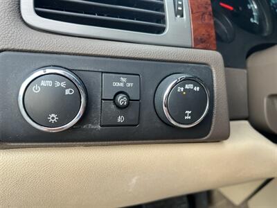 2012 Chevrolet Suburban LT 4X4 - Photo 17 - Beaverton, OR 97005