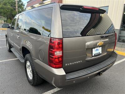 2012 Chevrolet Suburban LT 4X4 - Photo 3 - Beaverton, OR 97005