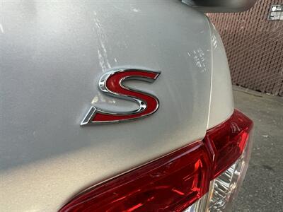 2013 Toyota Corolla S   - Photo 14 - Beaverton, OR 97005