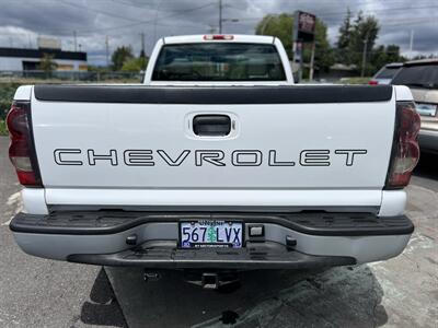 2005 Chevrolet Silverado 1500 Work Truck 2dr Standard Cab Work Truck   - Photo 4 - Beaverton, OR 97005