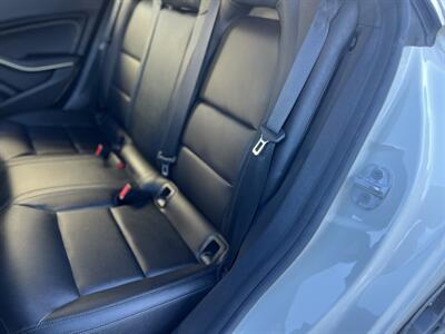 2014 Mercedes-Benz CLA 250 4MATIC - Photo 10 - Beaverton, OR 97005