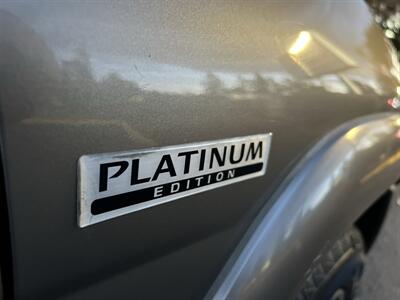 2004 Nissan Pathfinder LE Platinum 4X4 - Photo 13 - Beaverton, OR 97005