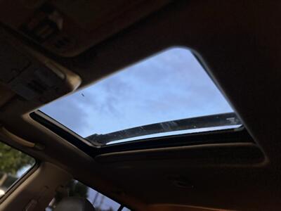 2004 Nissan Pathfinder LE Platinum 4X4 - Photo 20 - Beaverton, OR 97005