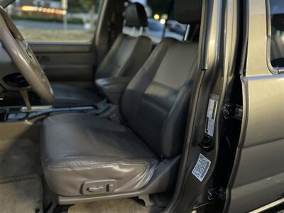 2004 Nissan Pathfinder LE Platinum 4X4 - Photo 9 - Beaverton, OR 97005