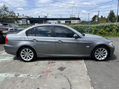 2011 BMW 328i xDrive - Photo 6 - Beaverton, OR 97005