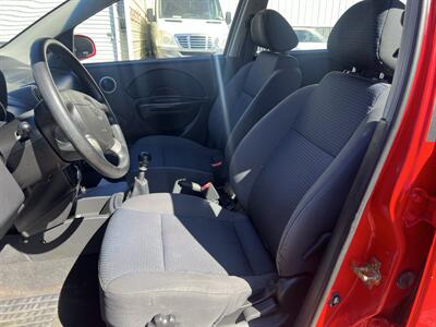 2007 Chevrolet Aveo5 MANUAL   - Photo 9 - Beaverton, OR 97005