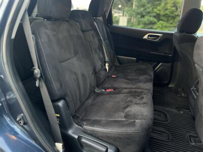 2014 Nissan Pathfinder SV 4X4 - Photo 13 - Beaverton, OR 97005