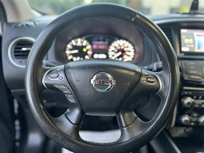 2014 Nissan Pathfinder SV 4X4 - Photo 21 - Beaverton, OR 97005
